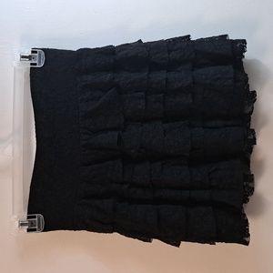 Black lace ruffled skirt Express size xsmall